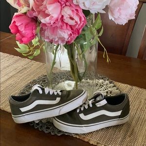 Olive Old skool vans